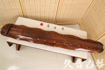 汕头市●久音古琴  ●今日推荐  20240521【断纹蕉叶】